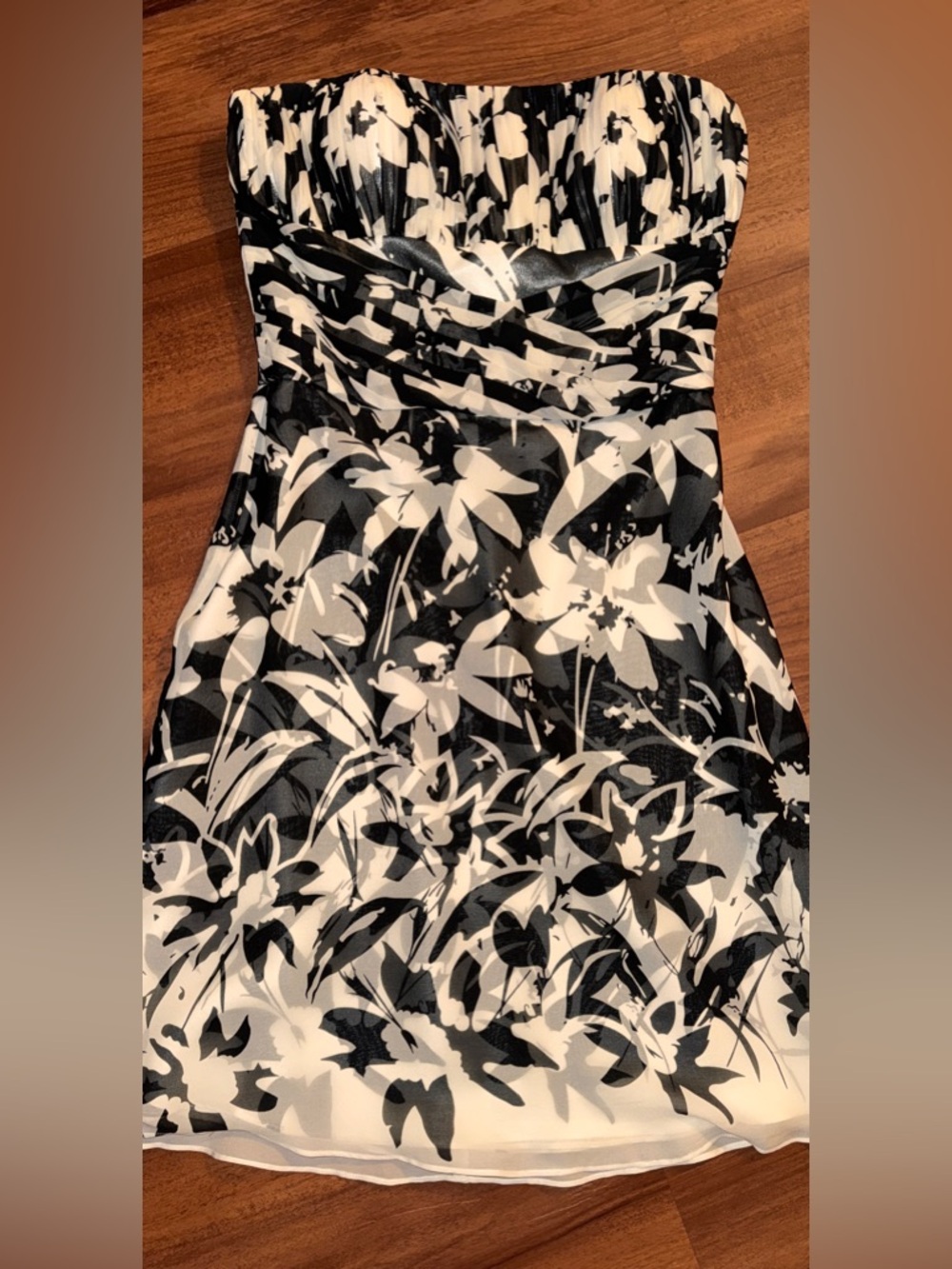 White House Black Market Strapless Black and White Floral Dress